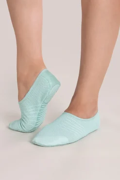 Adult Flex Studio Shoes