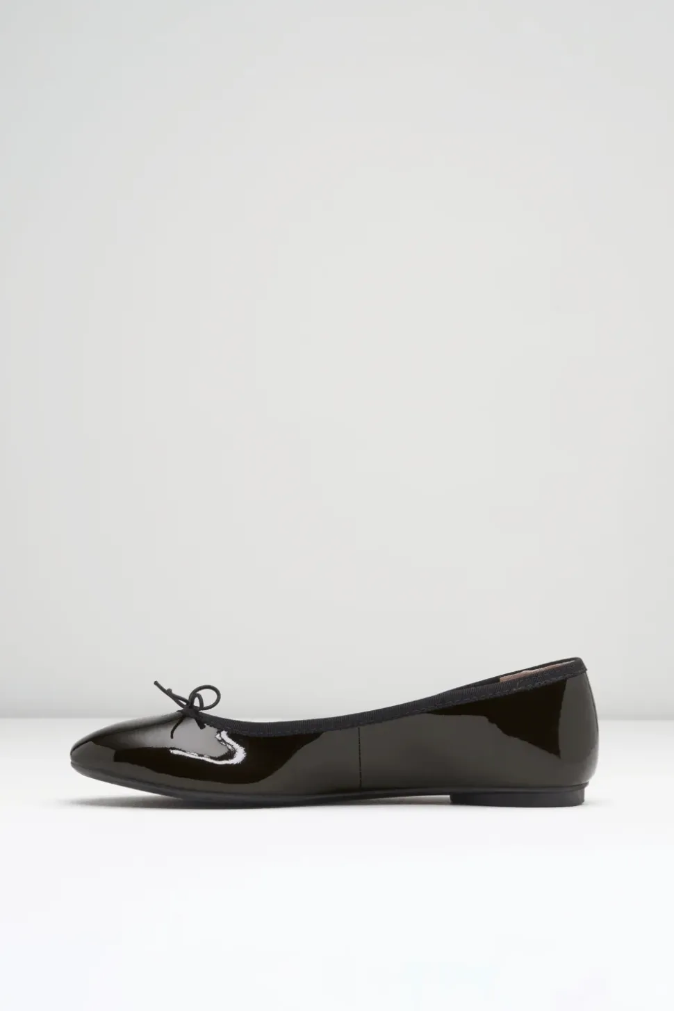 Ladies Ascella Ballet Flats